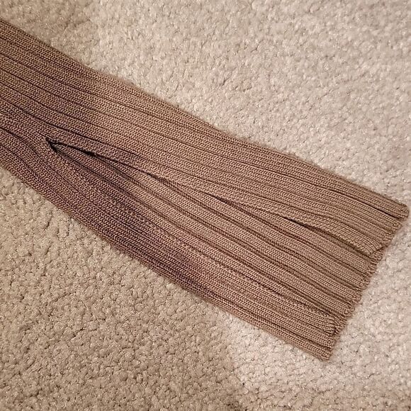 Intermix olive green ribbed cropped long sleeve tunic - Picture 7 of 8